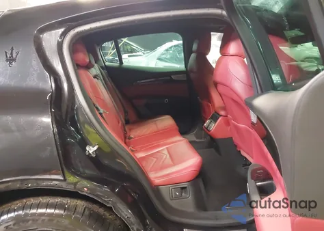 2024 Maserati Grecale Modena z USA, uszkodzony, nr VIN ZN6PMDBA6R7447502